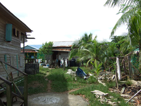 inselhinterhof_utila_hondu